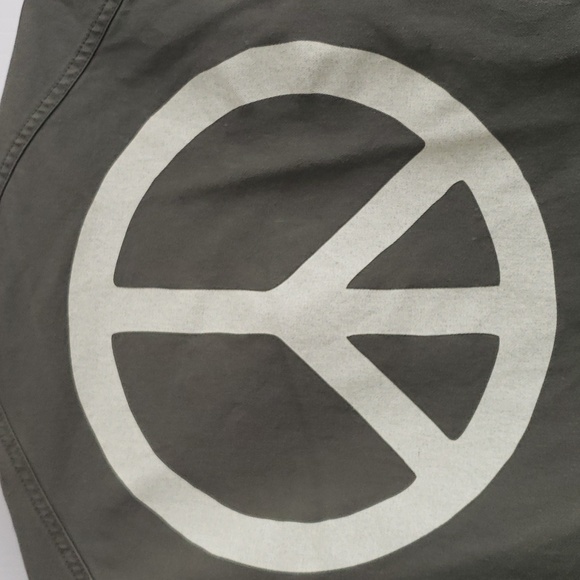 Junk Food Clothing Beatles Peace and Love Jacket - Picture 7 of 9